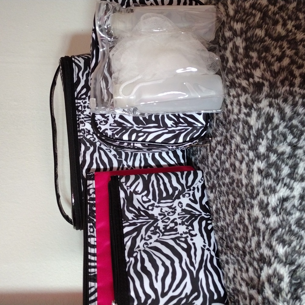 Huge Modella Travel Set!